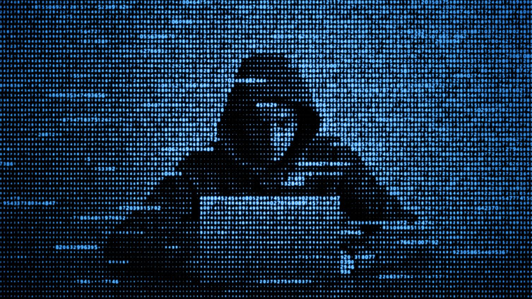 Nowe metody cyberprzestępców. „Odchodzą od typowych ataków hakerskich”