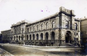 Historyczny budynek Reduty Banku Polskiego. http://www.reduta.pl/historia-budynku